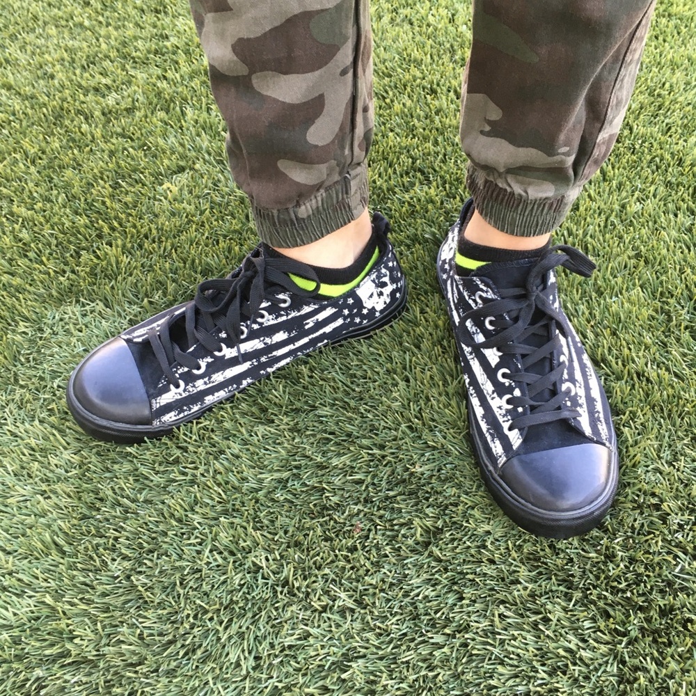 Skull & Flag Hot Topic Shoes